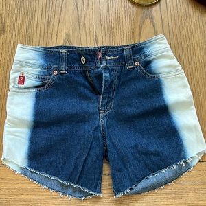Cutoff Guess Shorts